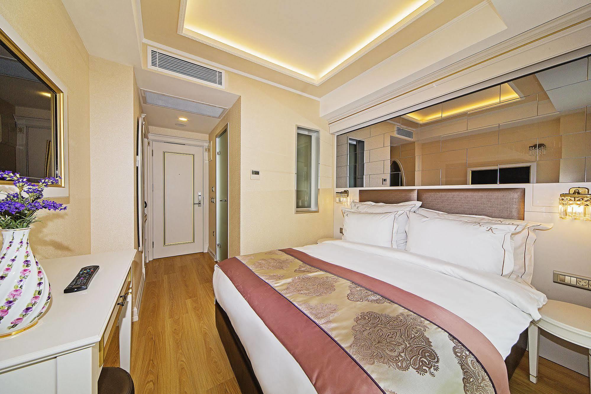 Grand Naki Hotel Κωνσταντινούπολη Εξωτερικό φωτογραφία